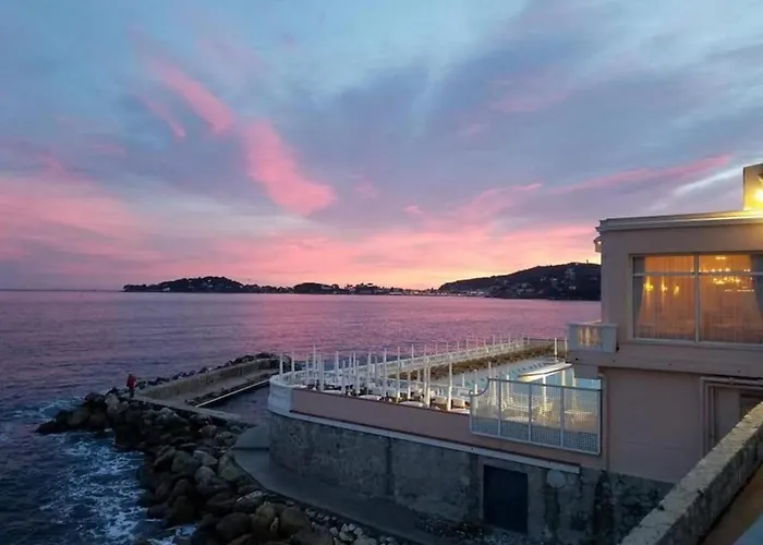 Stunning Beaulieu Sur Mer Retreat Chic With Air-Conditioning And Breathtaking Views