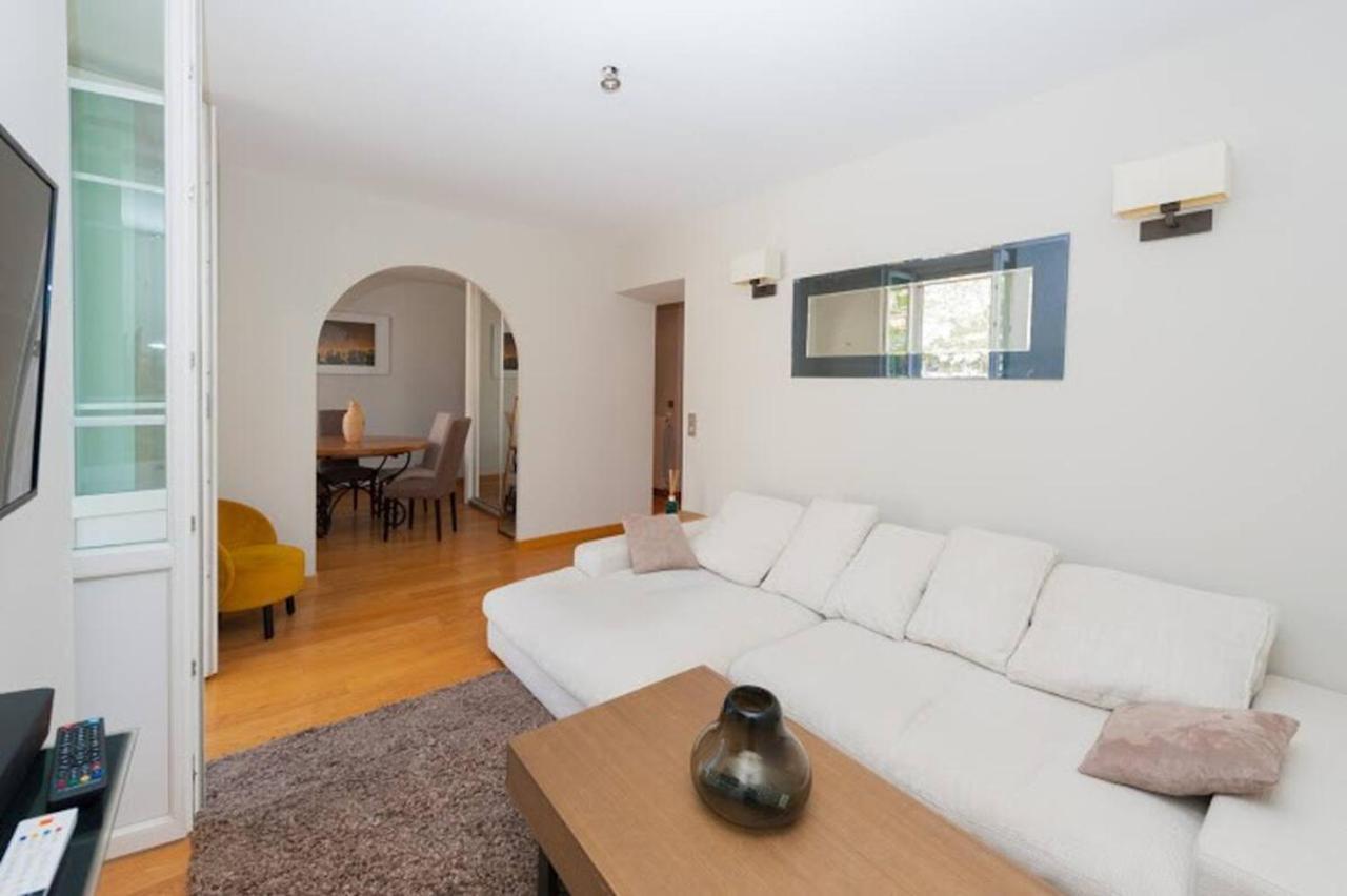 Stunning Sur Retreat Chic With Air-conditioning And Breathtaking Views Holiday home *